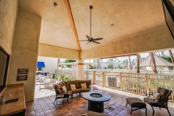 Desert Breezes Resort photo 2
