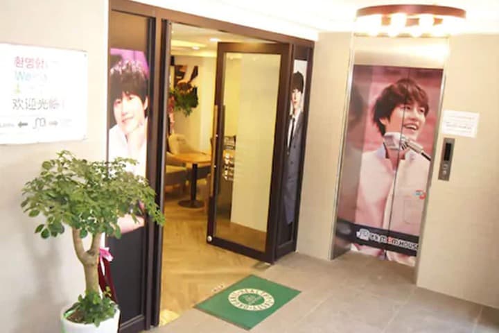 Myeongdong MOM House photo 2