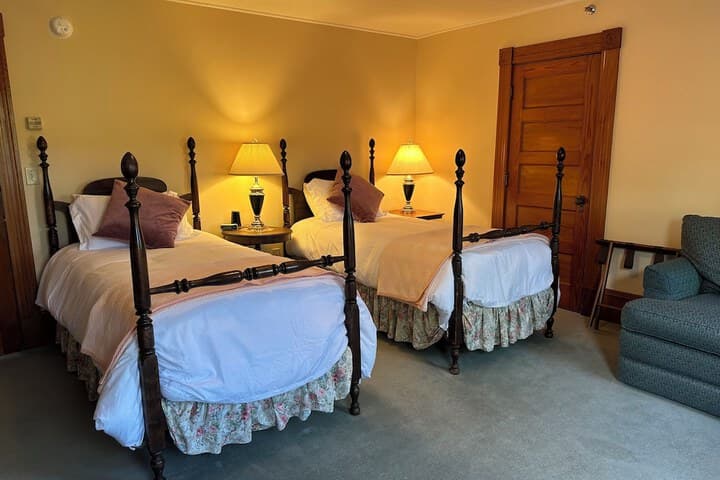 Meredith Inn photo 4
