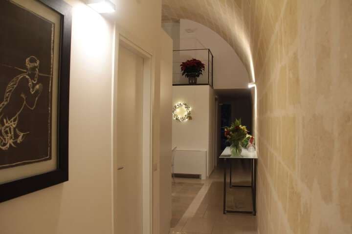 LAMIA Room Rentals photo 2