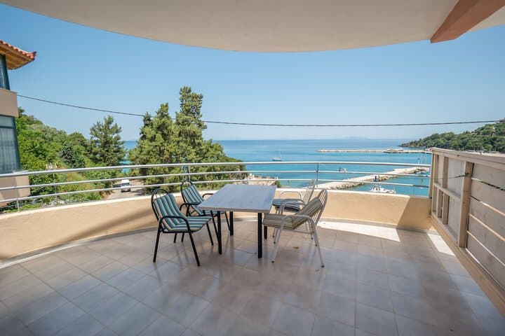 Poros destination view