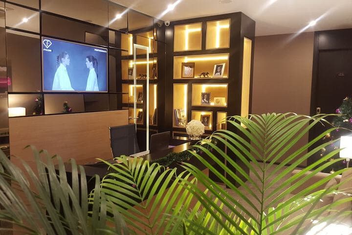 Dominic & Smart Luxury Suites Republic Square photo 2