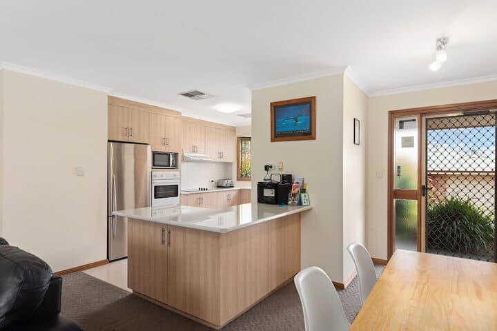 Apartments on Tolmie photo 4