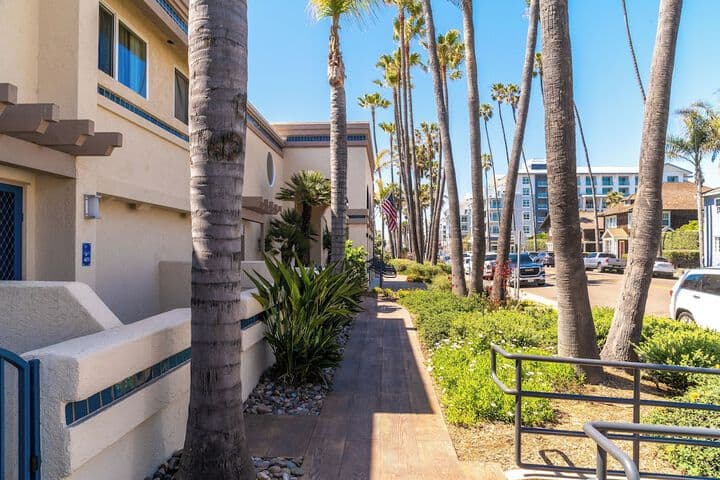 Southern California Beach Club photo 4