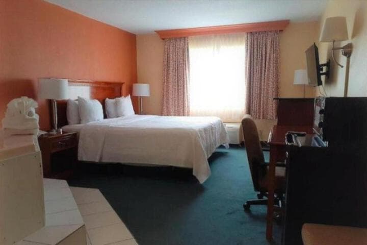 Buckeye Inn near OSU Medical Center Columbus OH I-71 by OYO photo 4