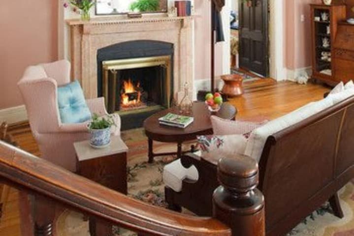 Brook Farm Inn photo 3