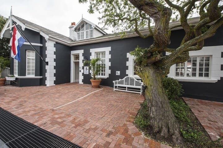 Blackheath Lodge photo 2