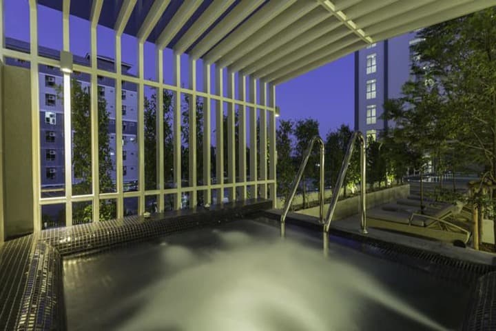 Kantary Hotel & Serviced Apartments Amata Bangpakong photo 5