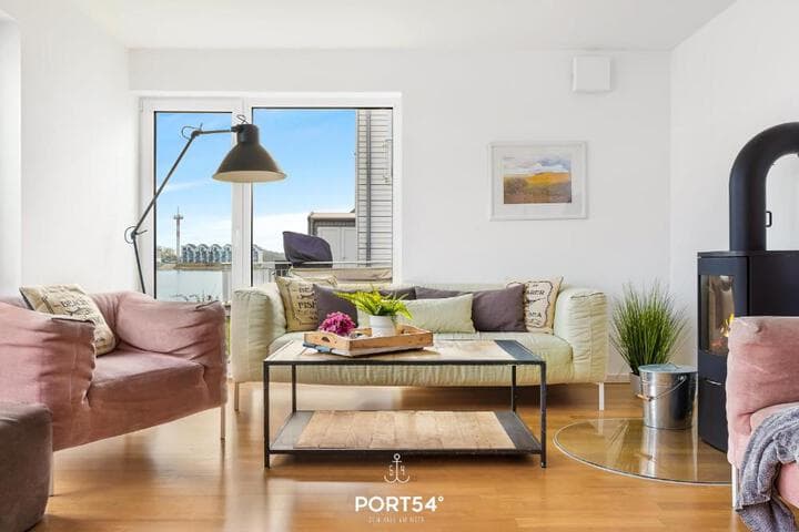 Harbour House photo 2