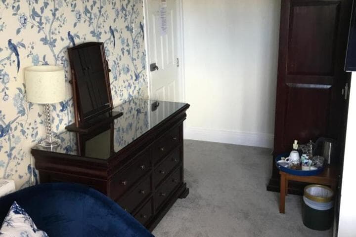 Earlston House photo 3