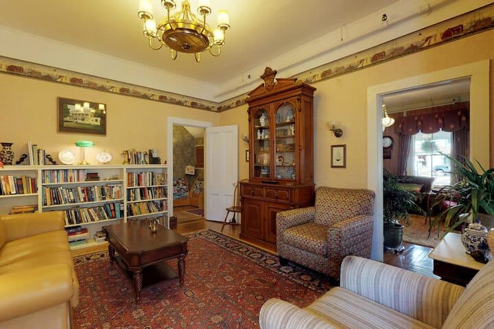 Holbrook House photo 4