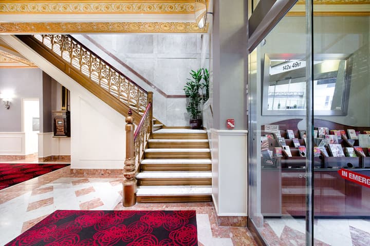 Radio City Apartments photo 3