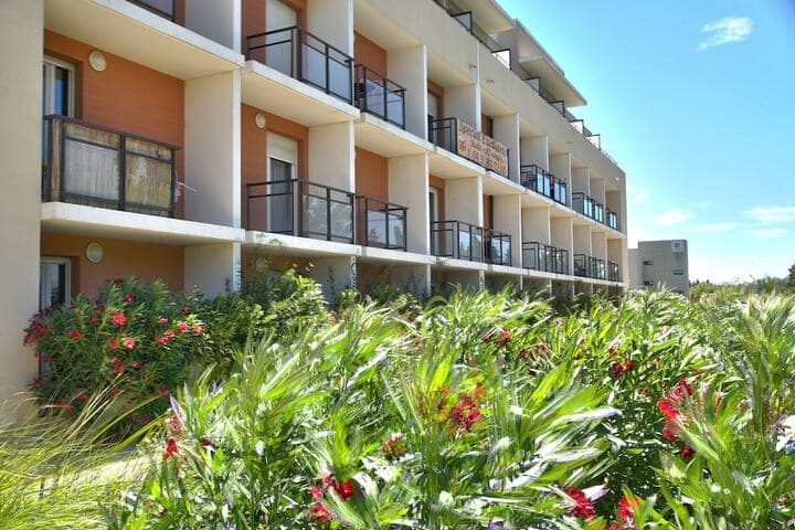 Kosy Aparthotel Campus del Sol Esplanade photo 5