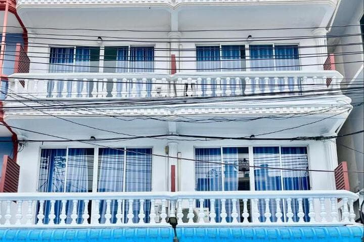 Golden Guesthouse photo 5