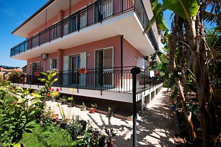 B&B Kosmos photo 2