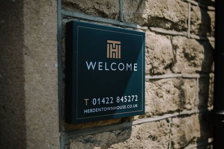 Hebden Townhouse photo 2