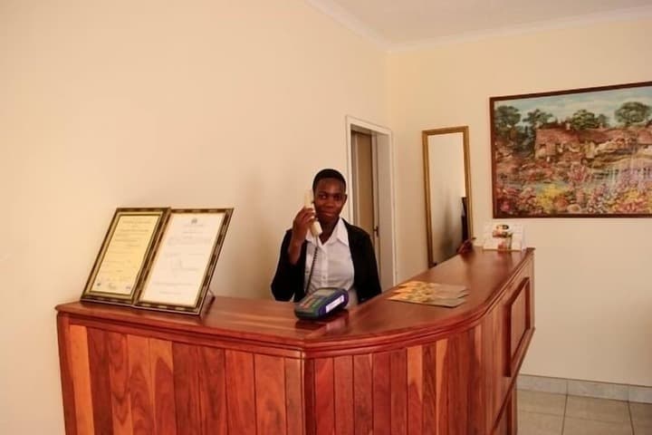 Ebuhleni Guest Lodge photo 2