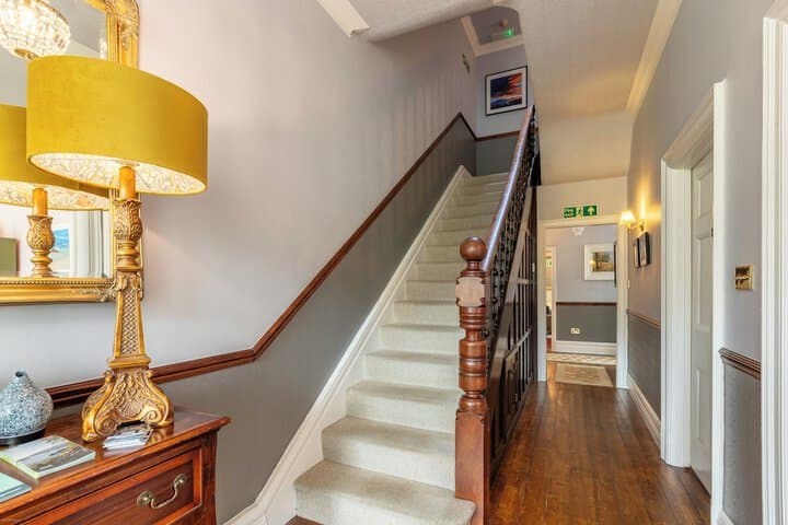 Oakfold House photo 4
