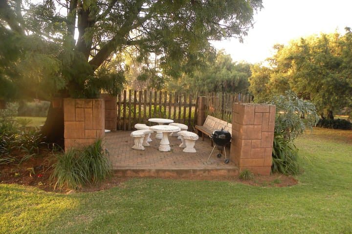 Eikenhof Country Guesthouse photo 4