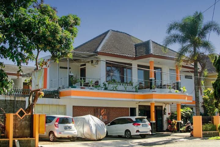 Fora Guest House Taman Lingkar photo 4