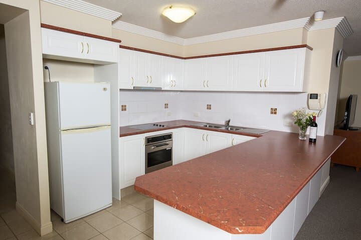 Springwood Tower Apartment Hotel photo 5