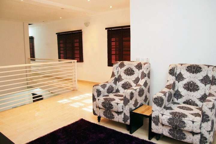 Wendo Court Apartments photo 4