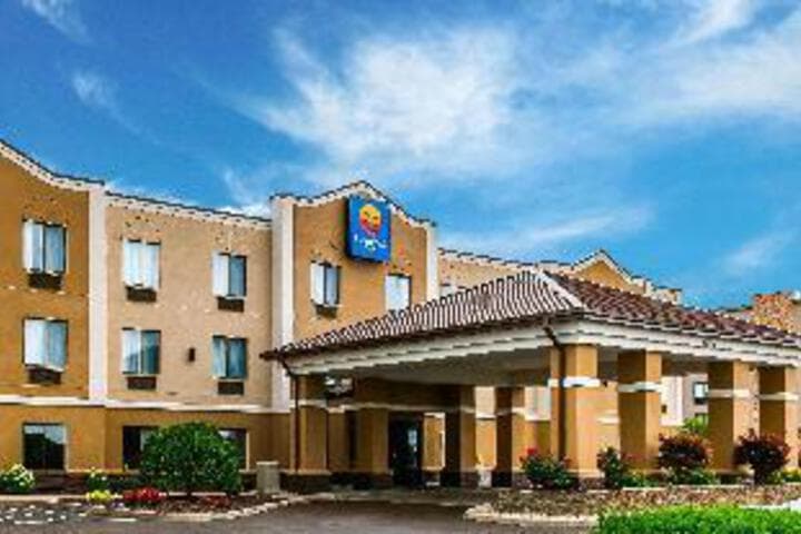 Comfort Inn Plainfield Indianapolis Airport photo 1