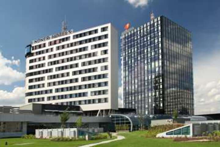 LINDNER HOTEL BRATISLAVA photo 2