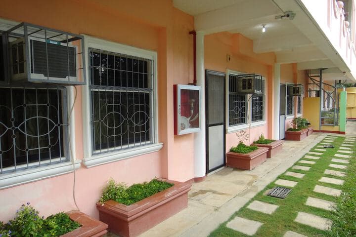 Amerson Pension Place Hostel photo 2