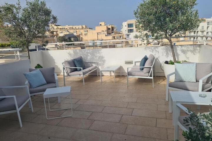D Townhouse Boutique Suites photo 5