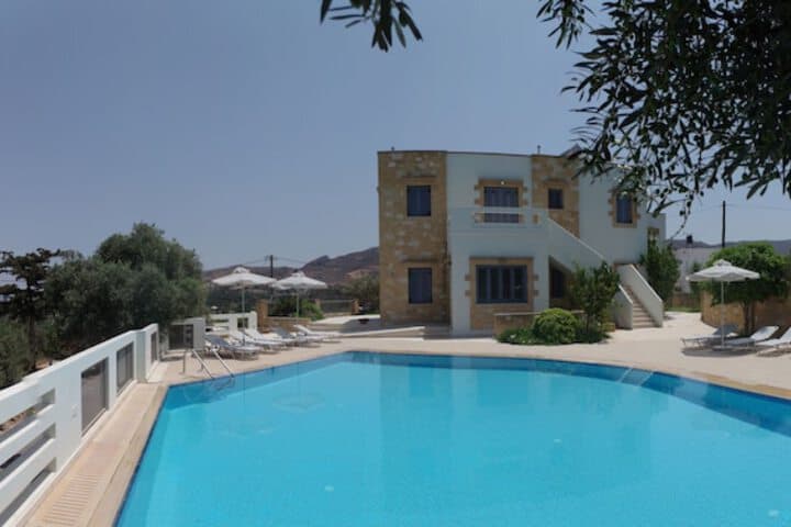 Neo Chorio destination view