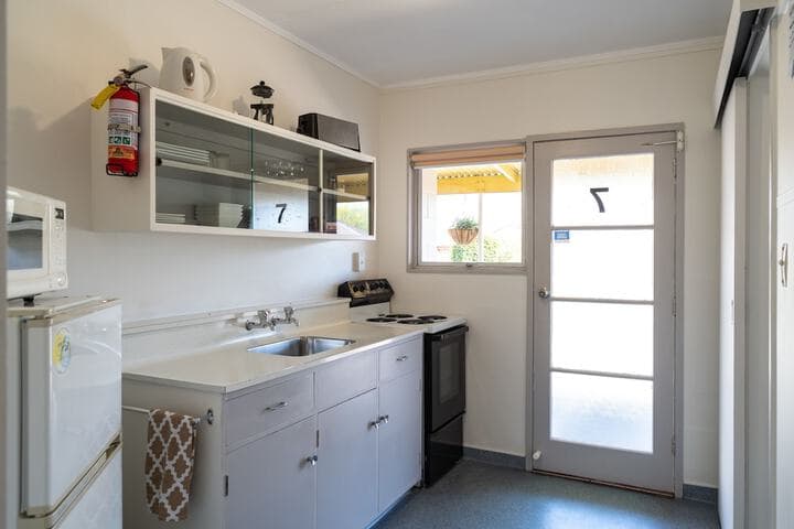 Golden Bay Motel photo 5