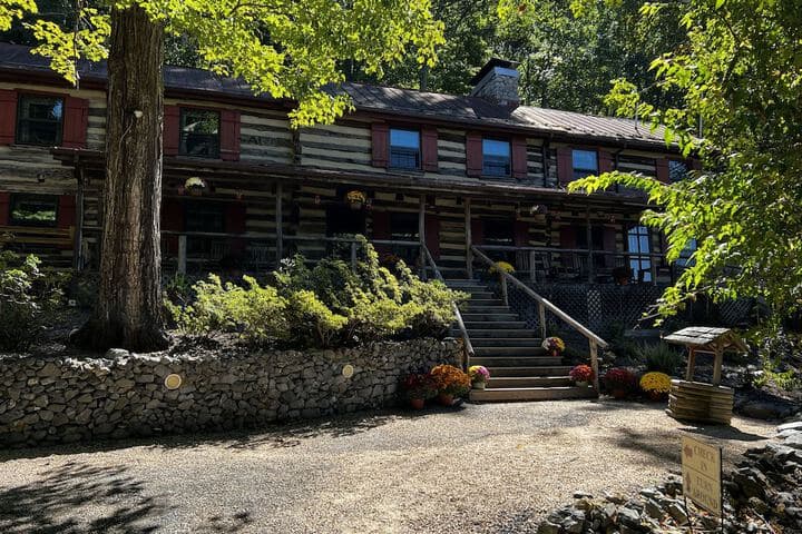Sugar Tree Inn photo 3