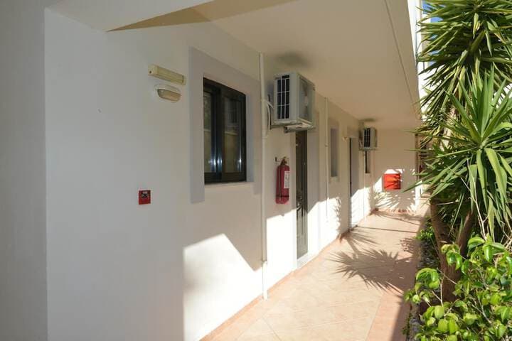 Golden View Studios photo 3