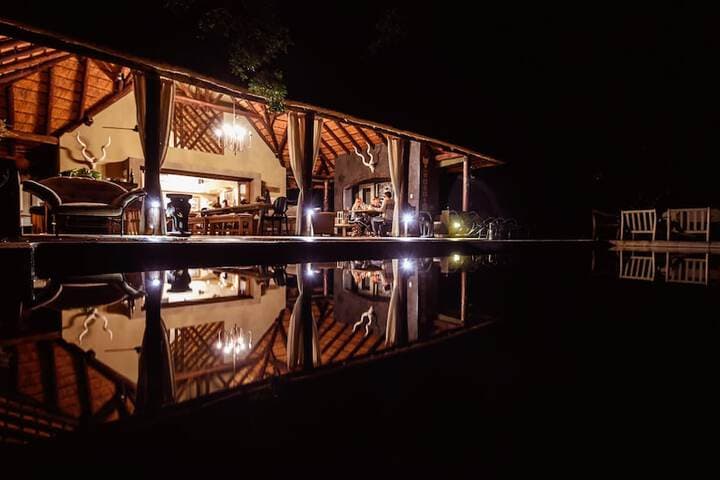 Khaya Ndlovu Safari Manor photo 5