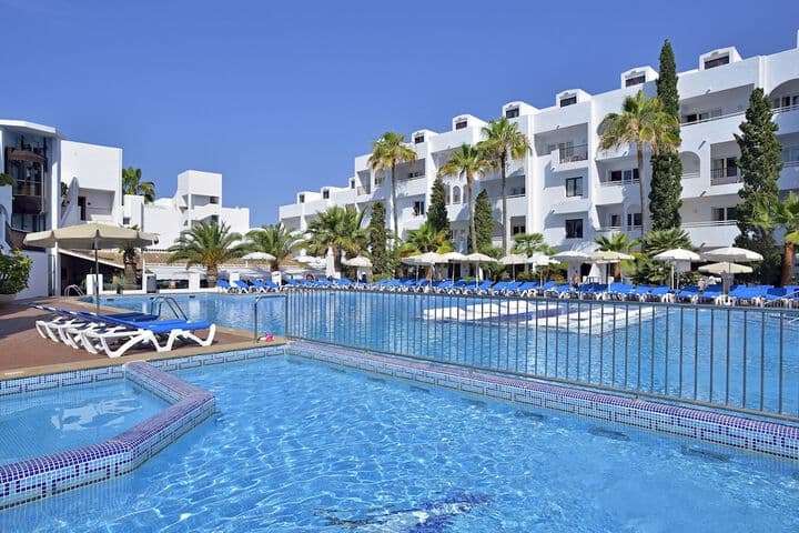 Sol Cala DOr Apartments photo 3