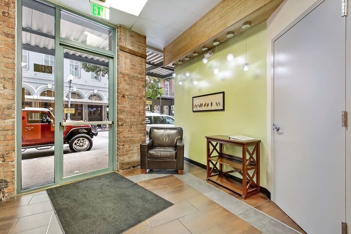 Cozy Condos near French Quarter photo 2