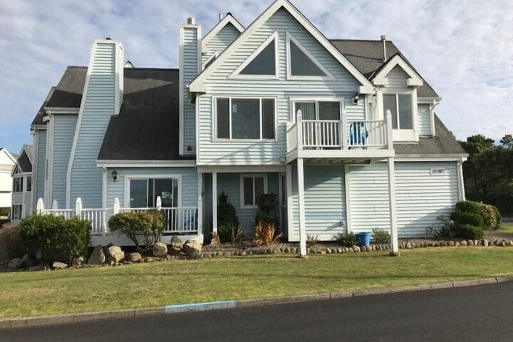 Schooner Landing photo 4