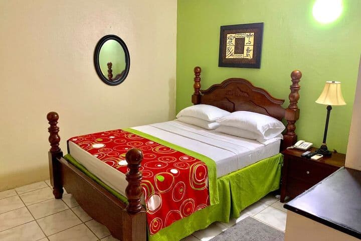 Seaview Inn photo 1