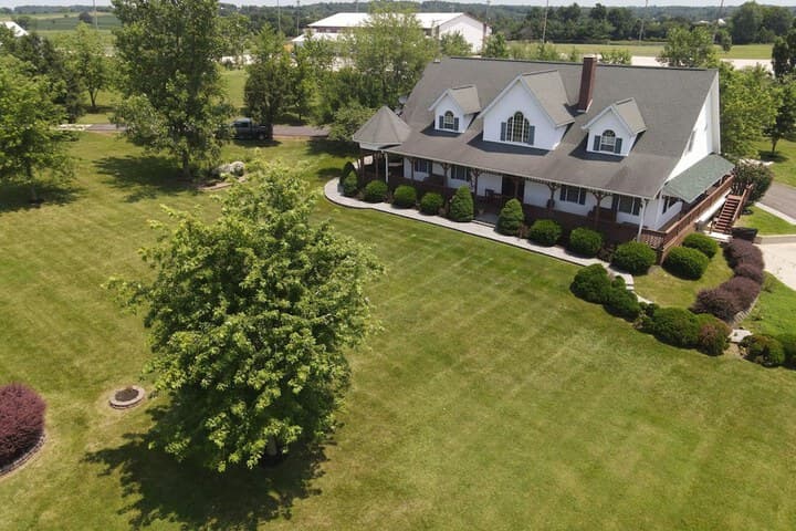 Grabers Green Gables B&B photo 4