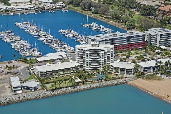 Mariners North Holiday Apartments photo 5