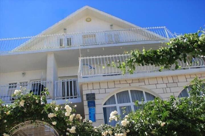Rooms Sunce Supetar Island Brac photo 4