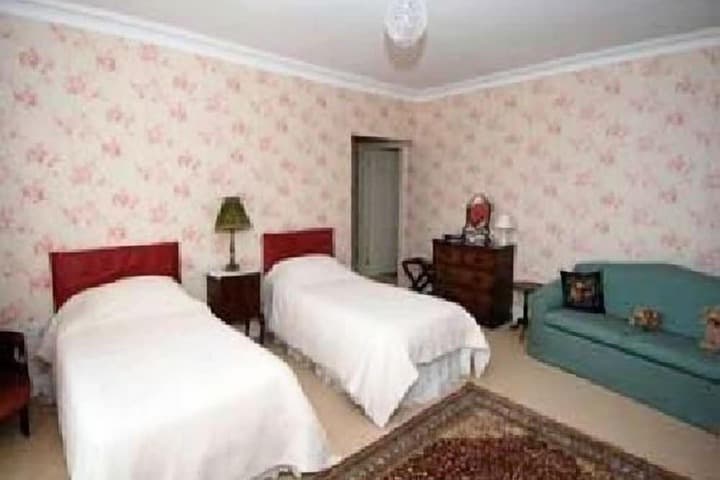 East Horton Farmhouse photo 4
