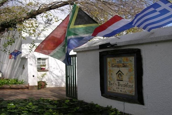 Cosy Den B&B Luxury Guest House Style photo 2