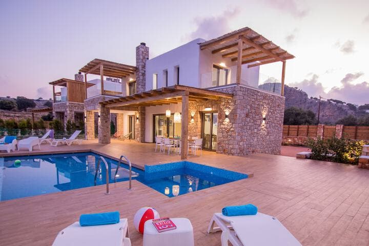 Ikaros Villa photo 3