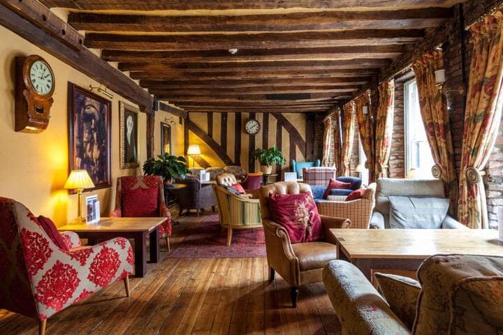 The Saracens Head Hotel photo 5
