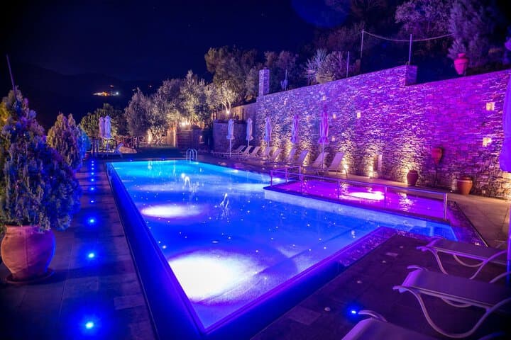Trygonas destination view