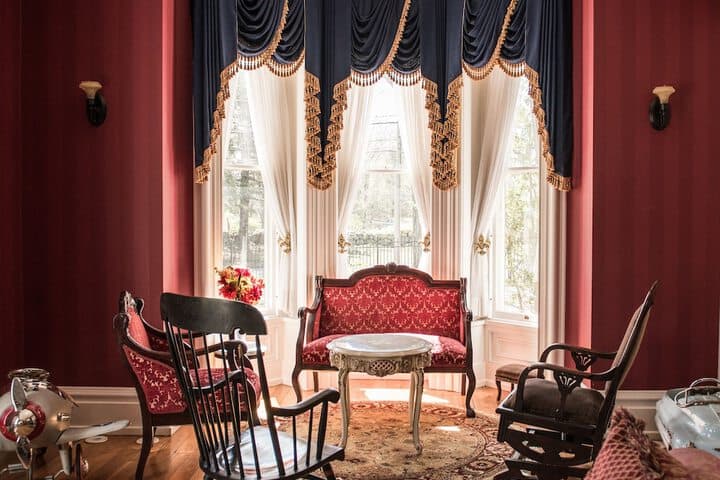 The Bevin House Bed & Breakfast photo 4