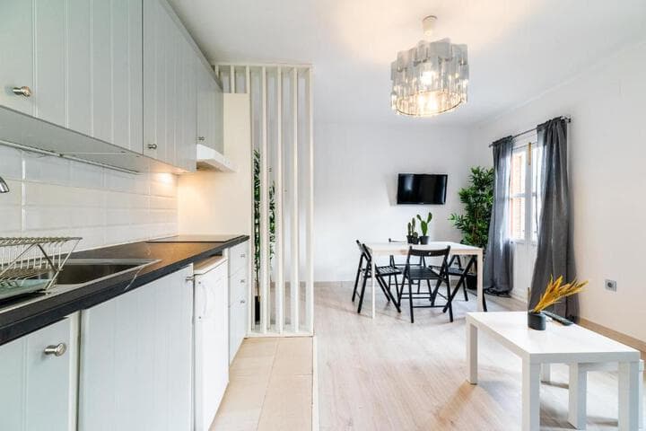 Precioso apartamento con parking en Granada photo 2