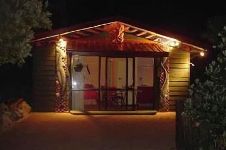 Moanarua Beach Cottage photo 5